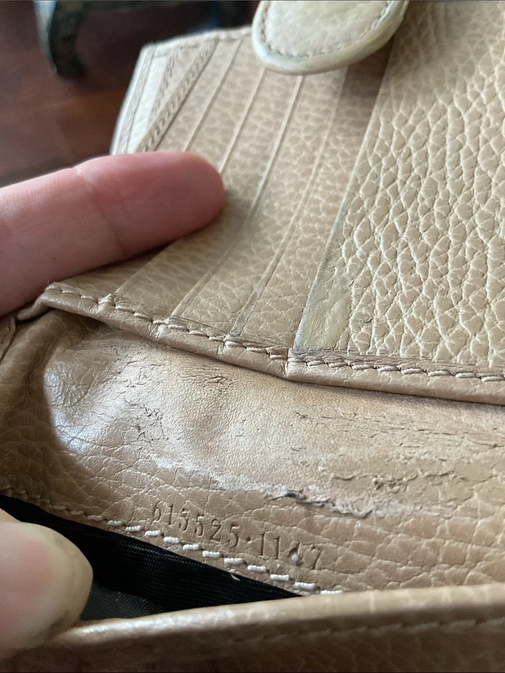 GUCCI Interlocking GG bifold WALLET